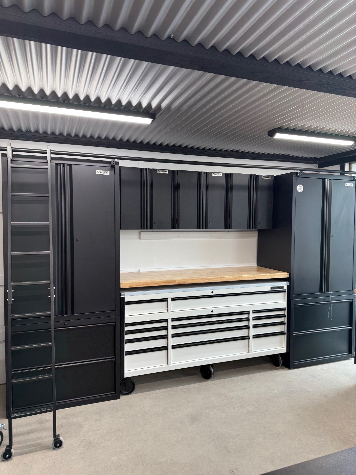 Ens. 9 mcx avec comptoir 2'' et échelle Noir